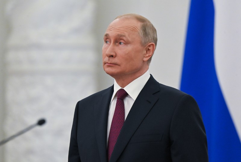 &copy; Reuters. الرئيس الروسي فلاديمير بوتين في موسكو يوم السبت. صورة لرويترز من وكالة سبوتنيك للأنباء. 