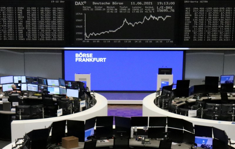 &copy; Reuters. FILE PHOTO:  The German share price index DAX graph is pictured at the stock exchange in Frankfurt, Germany, June 11, 2021.    REUTERS/Staff/File photo