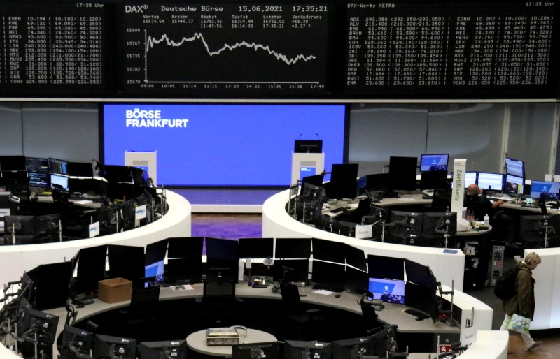&copy; Reuters. FILE PHOTO:  The German share price index DAX graph is pictured at the stock exchange in Frankfurt, Germany, June 15, 2021.    REUTERS/Staff/File photo