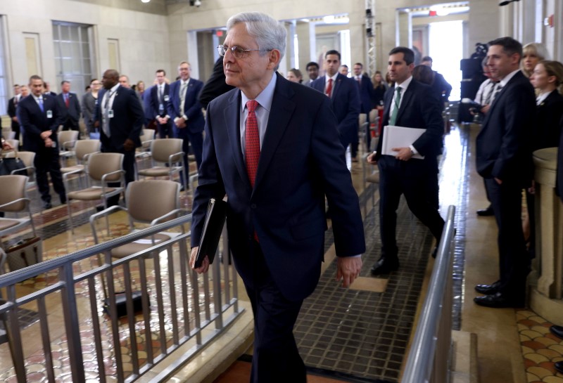 &copy; Reuters. FILE PHOTO: U.S. Attorney General Merrick Garland departs after speaking at the Justice Department in Washington, U.S., June 15, 2021. Garland addressed domestic terrorism during his remarks.  Win McNamee/Pool via REUTERS