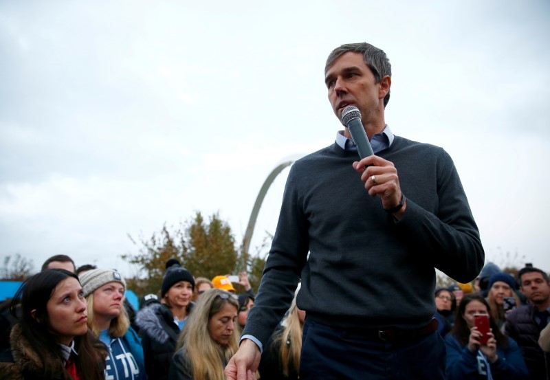 &copy; Reuters. FILE PHOTO: Former Rep. Beto O'Rourke speaks before a Democratic Party fundraising dinner, the Liberty and Justice Celebration, in Des Moines, Iowa, U.S. November 1, 2019.  REUTERS/Eric Thayer/File Photo