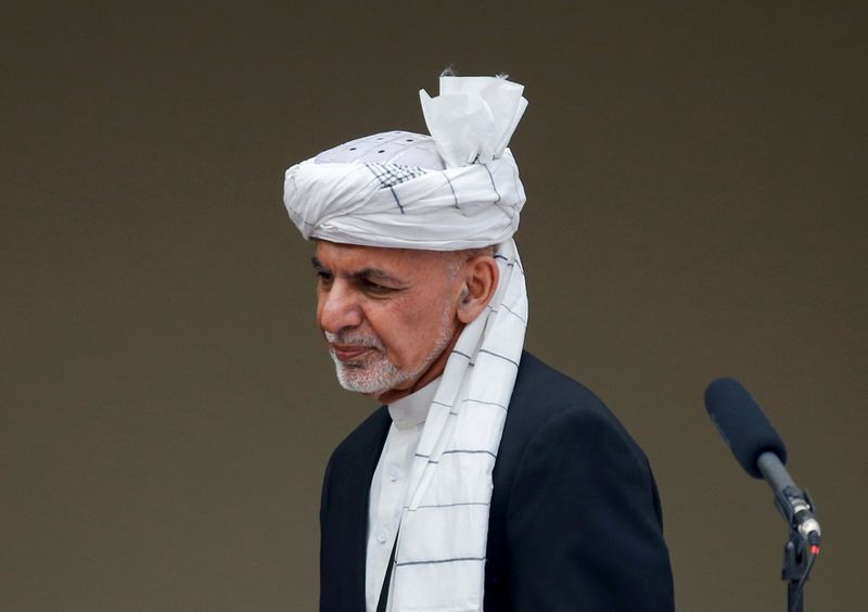&copy; Reuters. الرئيس الأفغاني أشرف غني في صورة من أرشيف رويترز  