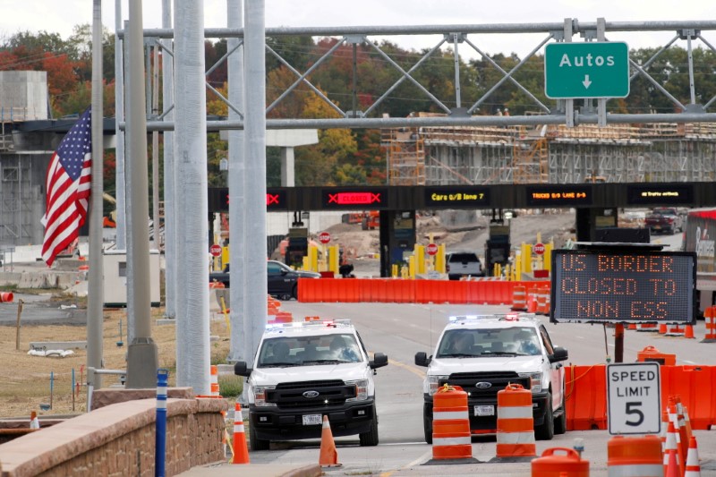 U.S extends travel restrictions at Canada, Mexico land borders through July 21