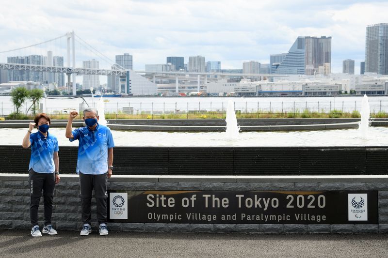 &copy; Reuters. Jusqu'à 10.000 spectateurs pourront se rendre dans les stades olympiques, qui auront une capacité d'accueil plafonnée à 50%, ont annoncé lundi les organisateurs des Jeux olympiques de Tokyo, qui doivent commencer le 23 juillet prochain. /Photo prise 