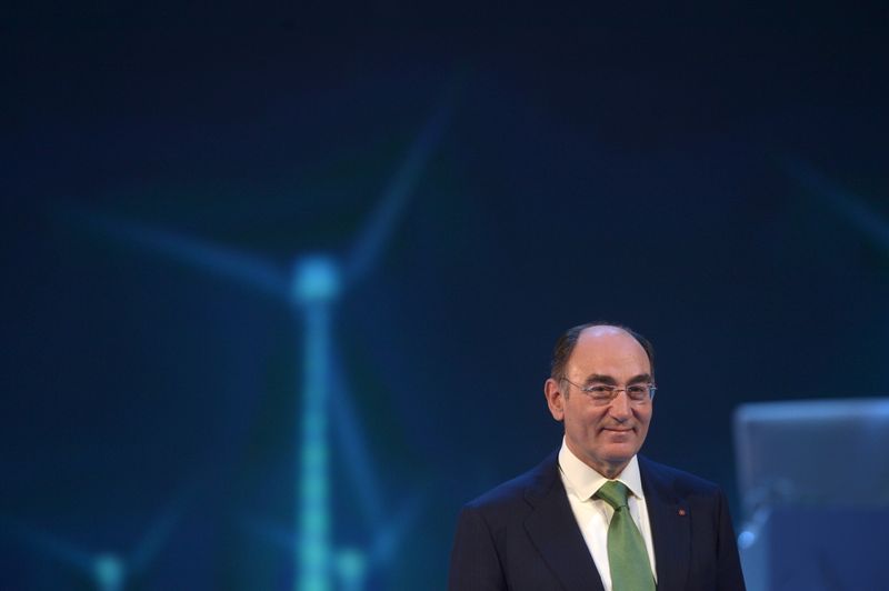 &copy; Reuters. FOTO DE ARCHIVO: Ignacio Sánchez Galán, presidente de la compañía eléctrica española Iberdrola, en Bilbao el 8 de abril de 2016. REUTERS/Vincent West