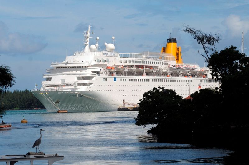 &copy; Reuters. FILE PHOTO: A luxury liner Costa Europa is seen docked at port Victoria in Seychelles, January 21, 2009. REUTERS/George Thande