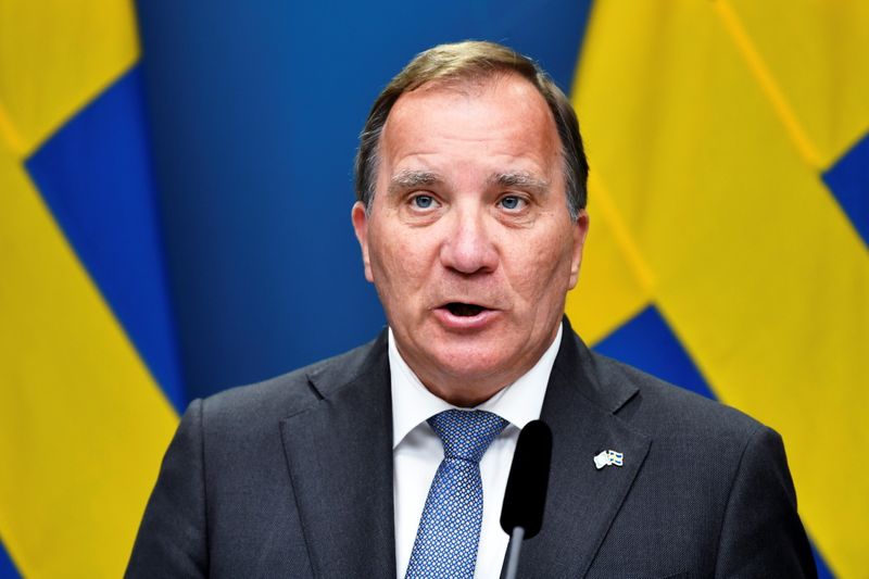 &copy; Reuters. FILE PHOTO: Sweden's Prime Minister Stefan Lofven speaks during a news conference after the no-confidence vote in the Swedish parliament, in Stockholm, Sweden June 21, 2021. TT News Agency/Andres Wiklund via REUTERS