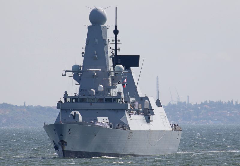 &copy; Reuters. British Royal Navy's Type 45 destroyer HMS Defender arrives at the Black Sea port of Odessa, Ukraine June 18, 2021. Picture taken June 18, 2021. REUTERS/Sergey Smolentsev