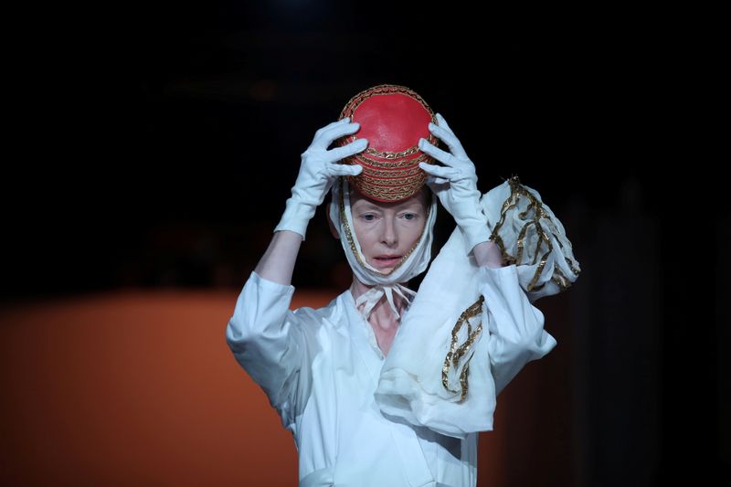 &copy; Reuters. Oscar-winning British actor Tilda Swinton performs in "Embodying Pasolini" at the Mattatoio in Rome, Italy June 24, 2021. REUTERS/Yara Nardi     TPX IMAGES OF THE DAY