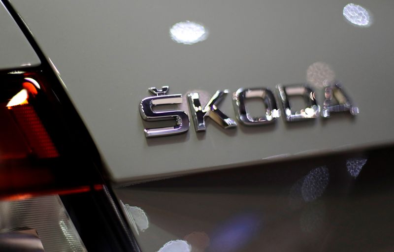 &copy; Reuters. FILE PHOTO: The sign of a Skoda car is seen during the Prague Autoshow in Prague, Czech Republic, April 13, 2019. REUTERS/David W Cerny