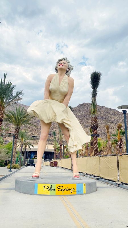 &copy; Reuters. Foto del miércoles de una estatua de Marilyn Monroe en Palm Springs, California
Jun 23, 2021. REUTERS/Norma Galeana