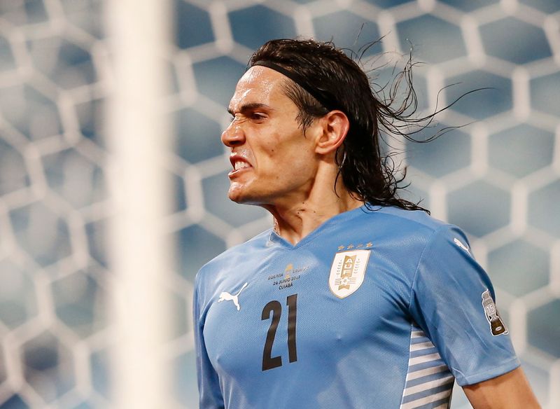 &copy; Reuters. Cavani comemora gol marcado na vitória do Uruguai
24/06/2020
REUTERS/Rodolfo Buhrer