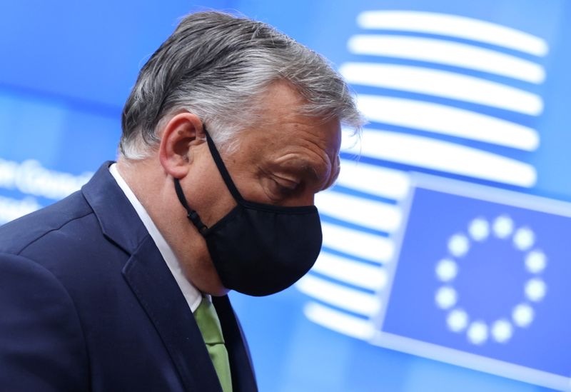 &copy; Reuters. El primer ministro de Hungría, Viktor Orbán, llega al segundo día de la cumbre europea en Bruselas, Bélgica. 25 junio 2021. Aris Oikonomou/Pool vía Reuters