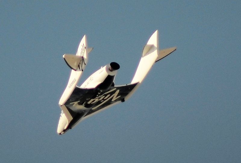&copy; Reuters. Nave da Virgin Galactic faz voo de teste sobre o deserto da Califórnia
29/04/2013
REUTERS/Gene Blevins