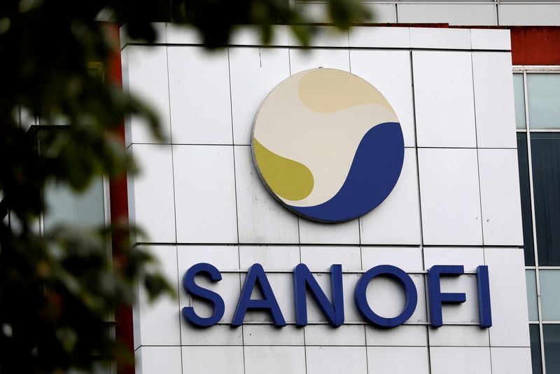&copy; Reuters. Le fabricant français de médicaments Sanofi a annoncé lundi la vente de 16 marques de produits de santé grand public, principalement européennes, à la société allemande de capital-investissement Stada afin de rationaliser son portefeuille de produ