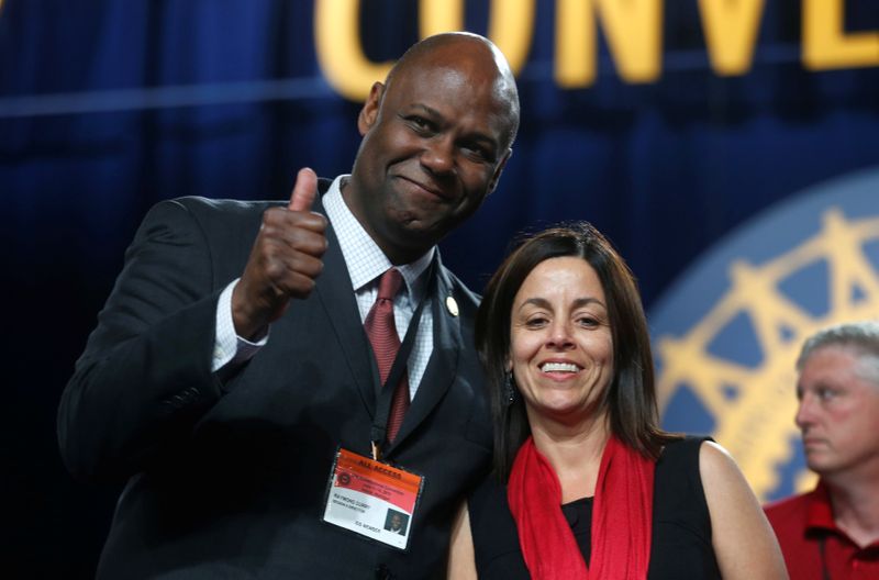 &copy; Reuters. FILE PHOTO: Newly elected United Auto Workers Secretary -Treasurer Ray Curry  and UAW Vice-President for General Motors Cindy Estrada celebrate their election victory during the 37th Constitutional Convention in Detroit, Michigan, U.S. June 13, 2018.  REU