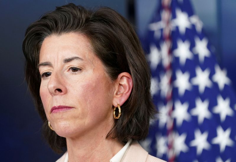 &copy; Reuters. FILE PHOTO: U.S. Secretary of Commerce Gina Raimondo takes a question during a press briefing at the White House in Washington, U.S., April 7, 2021. REUTERS/Kevin Lamarque/File Photo