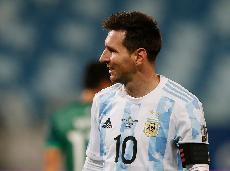 &copy; Reuters. Lionel Messi durante partida entre Argentina e Bolívia pela Copa América, em Cuiabá
28/06/2021 REUTERS/Rodolfo Buhrer