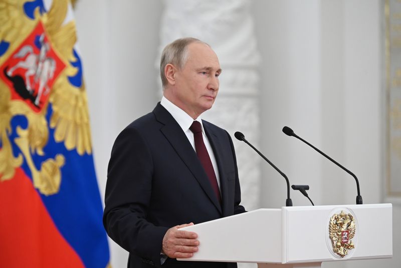 &copy; Reuters. FOTO DE ARCHIVO: El presidente ruso, Vladímir Putin, pronuncia un discurso en el Kremlin, en Moscú, Rusia, 28 de junio de 2021. Sputnik/Alexei Nikolsky/Kremlin vía REUTERS 