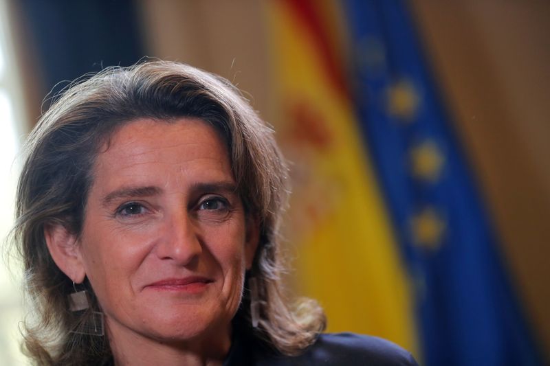 &copy; Reuters. La ministre espagnole de l'énergie et de l'environnement, Teresa Ribera. L'Espagne a rejoint mercredi une campagne internationale visant à obtenir la fermeture de toutes les centrales à charbon d'ici à 2030. /Photo d'archives/REUTERS/Susana Vera