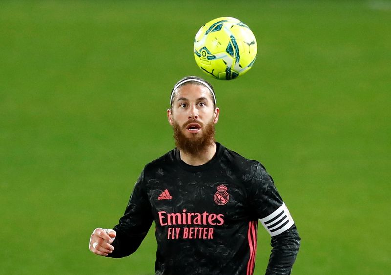 &copy; Reuters. Zagueiro Sergio Ramos em partida do Real Madrid
30/12/2020
REUTERS/Juan Medina