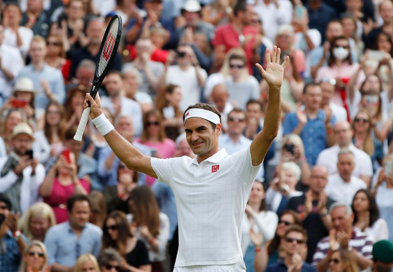 &copy; Reuters. Federer comemora em Wimbledon
 1/7/2021   REUTERS/Paul Childs