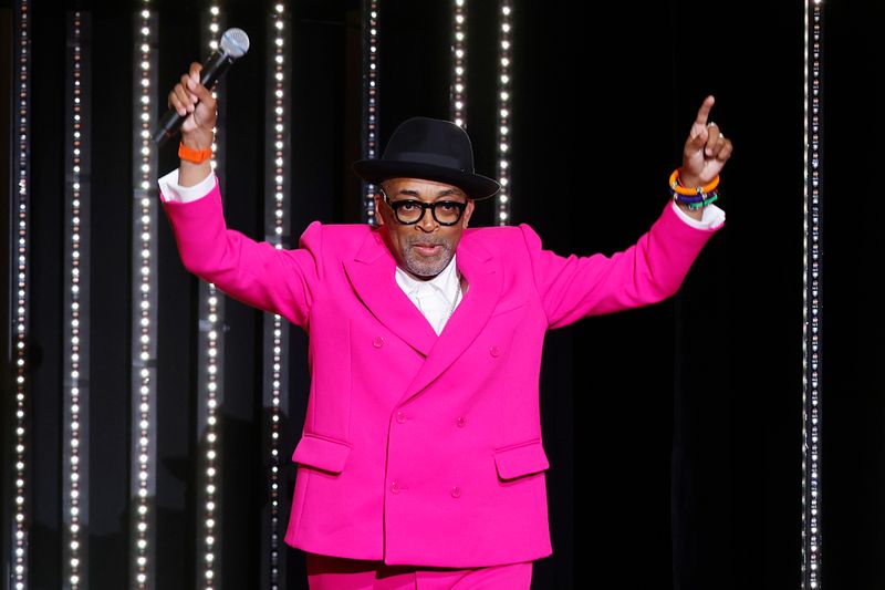 &copy; Reuters. Spike Lee durante cerimônia de abertura do Festival de Cinema de Cannes
06/07/2021 REUTERS/Eric Gaillard