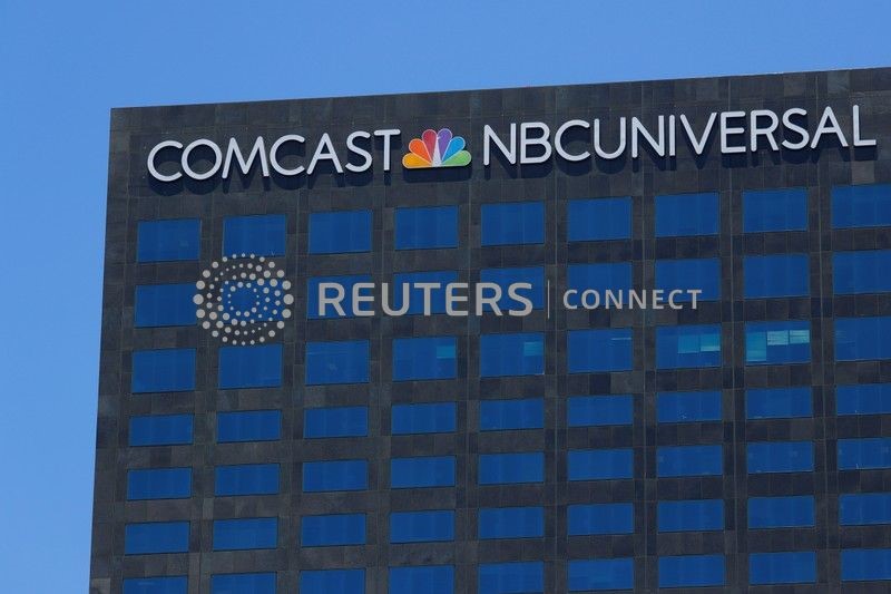 &copy; Reuters. Logotipo da Comcast NBC Universal em edifício em Los Angeles. 13/6/2018. REUTERS/Mike Blake
