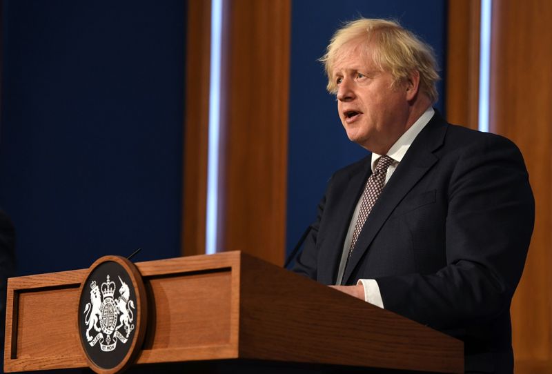 &copy; Reuters. FILE PHOTO: British Prime Minister Boris Johnson holds a news conference for England's COVID-19 lockdown easing announcement in London, Britain July 5, 2021. Daniel Leal-Olivas/Pool via REUTERS
