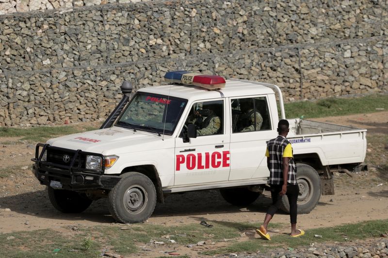 &copy; Reuters. Polícia haitiana faz patrulha perto da República Dominicana
 8/7/2021   REUTERS/Ricardo Rojas