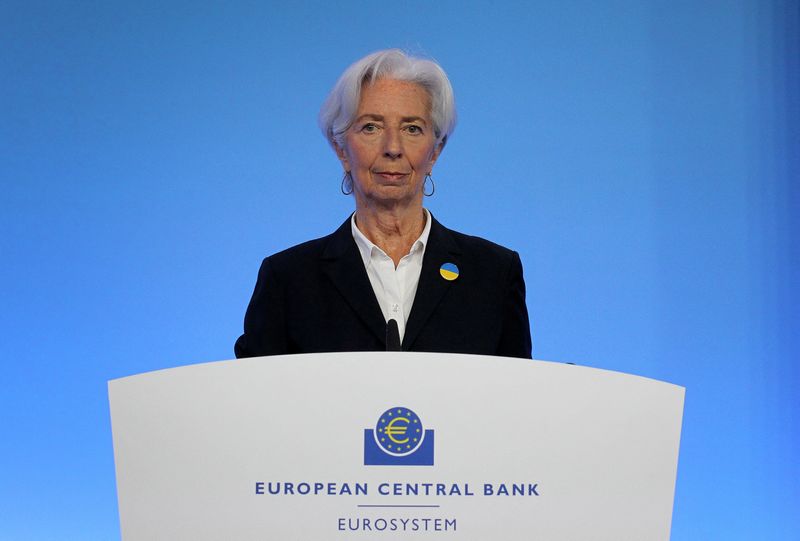 &copy; Reuters. President of European Central Bank Christine Lagarde addresses a news conference following the meeting of the Governing Council's monetary in Frankfurt, Germany March 10, 2022. Daniel Roland/Pool via REUTERS