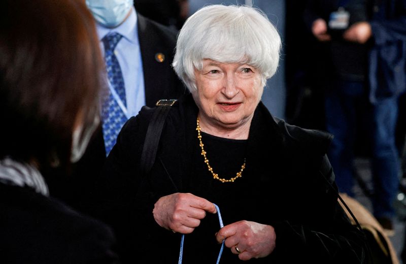 &copy; Reuters. FILE PHOTO: U.S. Treasury Secretary Janet Yellen attends the UN Climate Change Conference (COP26) in Glasgow, Scotland, Britain, November 3, 2021. REUTERS/Phil Noble