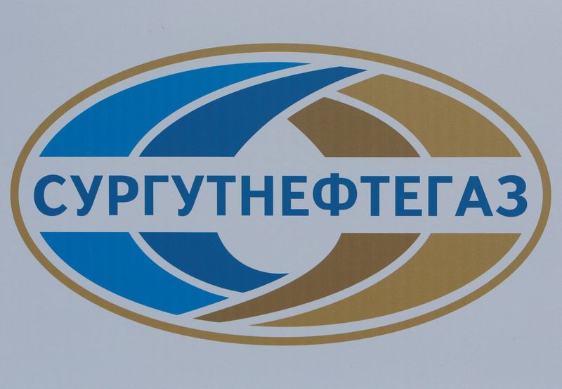 &copy; Reuters. FILE PHOTO: The logo of Russian oil producer Surgutneftegaz is seen on a board at the St. Petersburg International Economic Forum 2017 (SPIEF 2017) in St. Petersburg, Russia, June 1, 2017. Picture taken June 1, 2017. REUTERS/Sergei Karpukhin