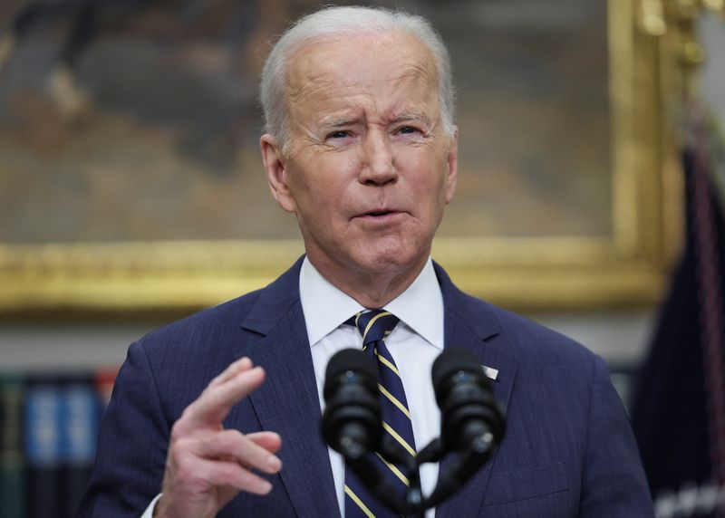 &copy; Reuters. U.S. President Joe Biden announces new actions against Russia for its war on Ukraine, during remarks in the Roosevelt Room at the White House in Washington, U.S., March 11, 2022. REUTERS/Evelyn Hockstein