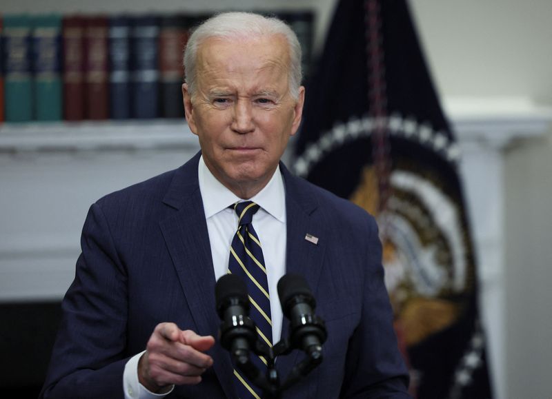 &copy; Reuters. U.S. President Joe Biden announces new actions against Russia for its war on Ukraine, during remarks in the Roosevelt Room at the White House in Washington, U.S., March 11, 2022. REUTERS/Evelyn Hockstein