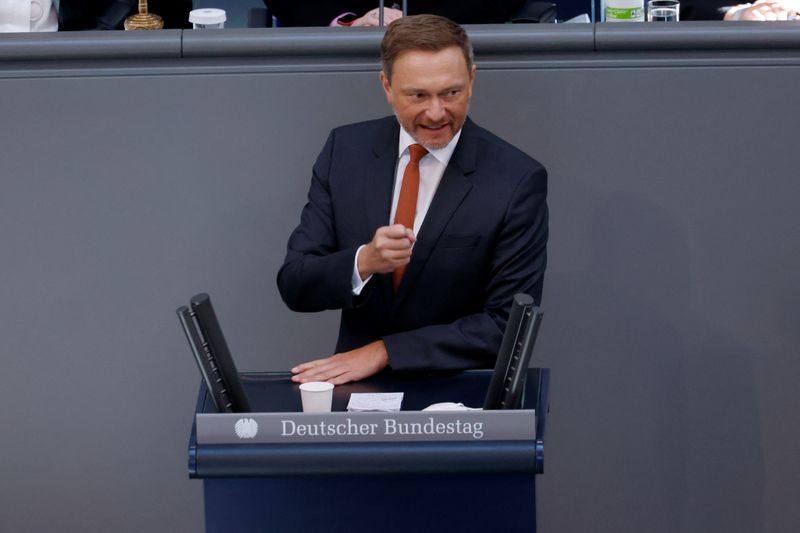 &copy; Reuters. FILE PHOTO: German Finance Minister Christian Lindner speaks during an extraordinary session, after Russia launched a massive military operation against Ukraine, at the lower house of parliament Bundestag in Berlin, Germany, February 27, 2022. REUTERS/Mic