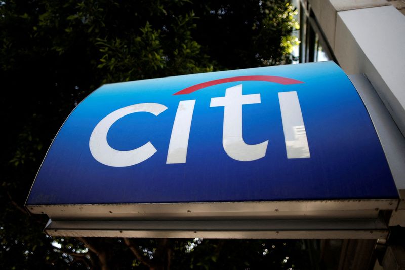 &copy; Reuters. FILE PHOTO: A Citibank ATM is seen in Los Angeles, California, March 10, 2015.   REUTERS/Lucy Nicholson