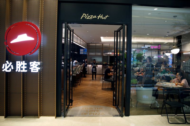 &copy; Reuters. FILE PHOTO: A Pizza Hut restaurant is seen in a mall in Shanghai, China September 18, 2018. REUTERS/Aly Song