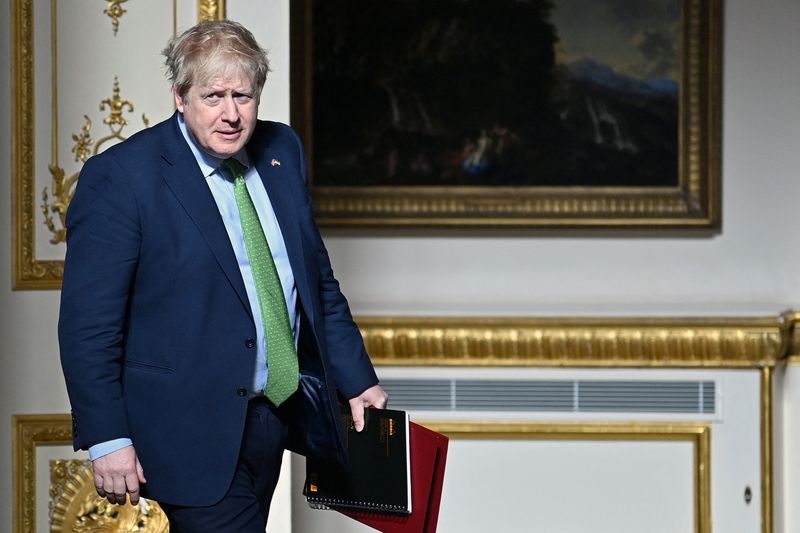© Reuters. رئيس الوزراء البريطاني بوريس جونسون في لندن يوم الثلاثاء. صورة لرويترز من ممثل لوكالات الأنباء.