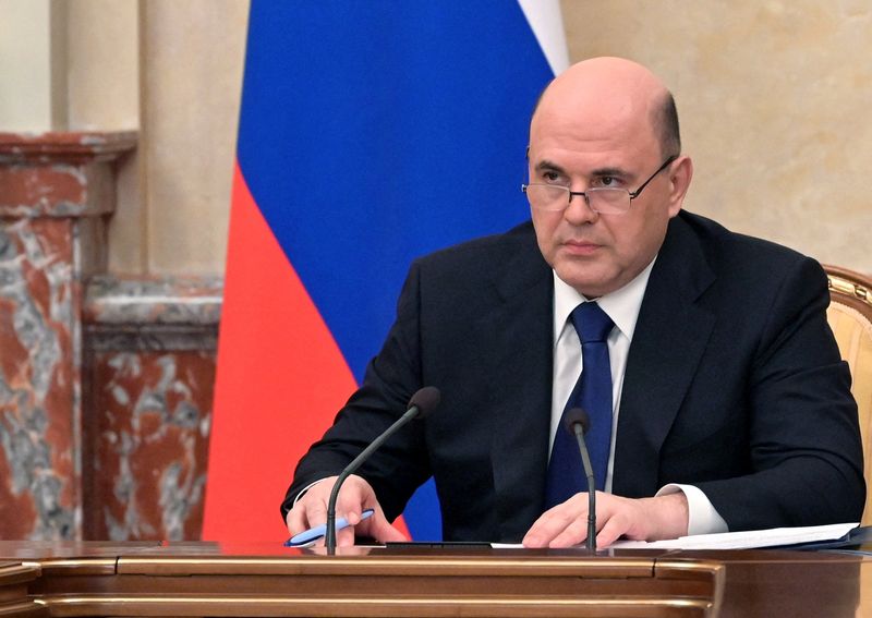 &copy; Reuters. FILE PHOTO: Russian Prime Minister Mikhail Mishustin chairs a meeting on improving Russia's economic resilience amid the sanctions, in Moscow, Russia March 11, 2022. Sputnik/Alexander Astafyev/Pool via REUTERS 