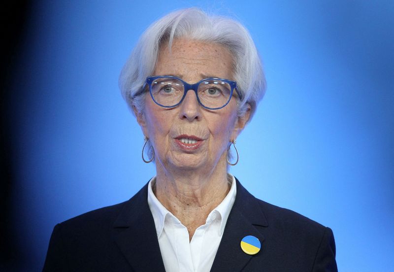 &copy; Reuters. Presidente do Banco Central Europeu, Christine Lagarde, fala durante entrevista coletiva à imprensa em Frankfurt
10/03/2022
Daniel Roland/Pool via REUTERS