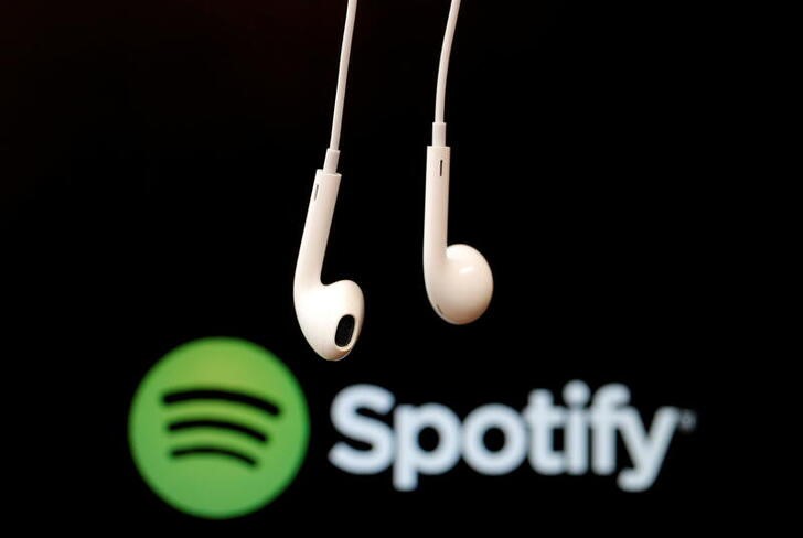 © Reuters. Logotipo do Spotify
18/02/2014
REUTERS/Christian Hartmann/