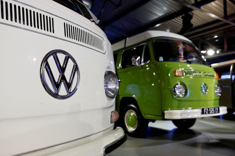 &copy; Reuters. FILE PHOTO: Old Volkswagen Combi vans are pictured during the official world premiere of the all-electric ID. Buzz, in Paris, France, March 9, 2022. REUTERS/Benoit Tessier