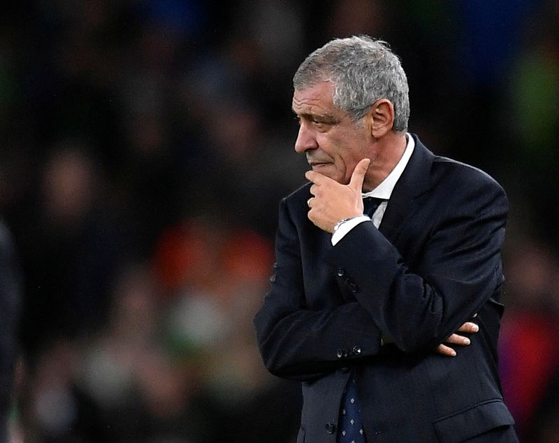 &copy; Reuters. Técnico de Portugal, Fernando Santos
11/11/2021
REUTERS/Clodagh Kilcoyne