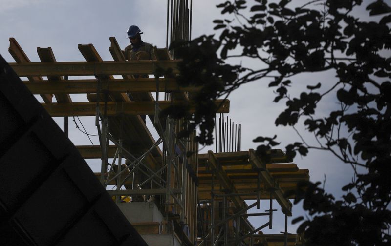© Reuters. Construção de prédio em São Paulo
1/4/2020  REUTERS/Rahel Patrasso