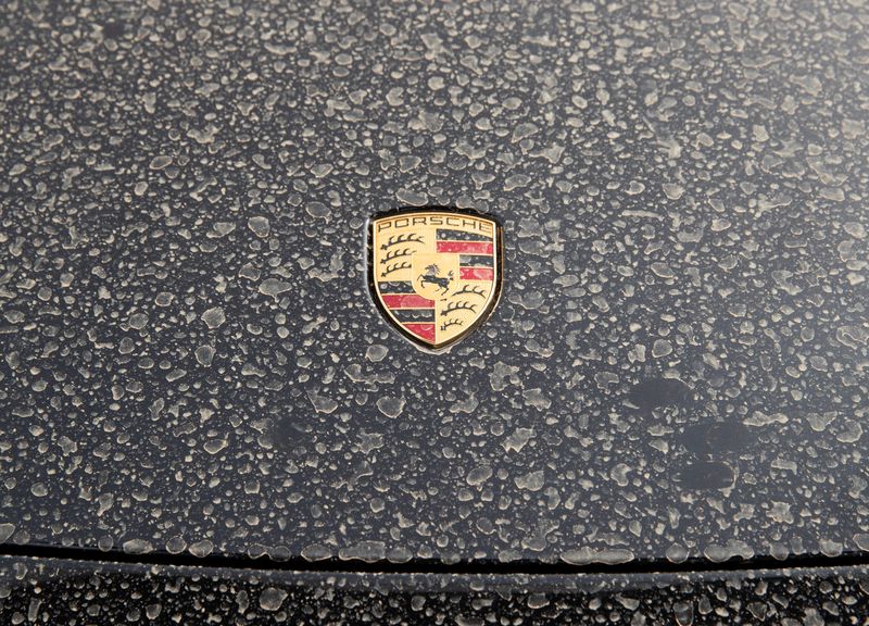 &copy; Reuters. FILE PHOTO: Dust particles blown from the Sahara to Europe are seen on the bonnet of a Porsche car after a rainfall in Zurich, Switzerland March 16, 2022.  REUTERS/ArndWiegmann