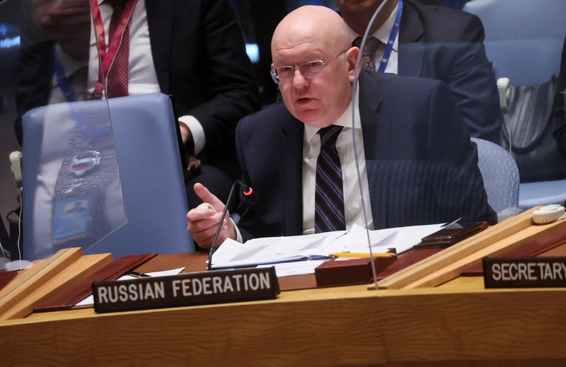 &copy; Reuters. 国連安全保障理事会は１８日、ウクライナ情勢を巡って会合を開き、ウクライナ国内で生物兵器が開発されているとのロシアの主張に対し、西側諸国が偽情報などと非難した。写真はロシア