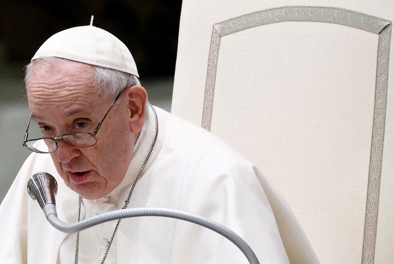 &copy; Reuters. Papa Francisco durante audiência geral no Vaticano
23/02/2022 REUTERS/Guglielmo Mangiapane