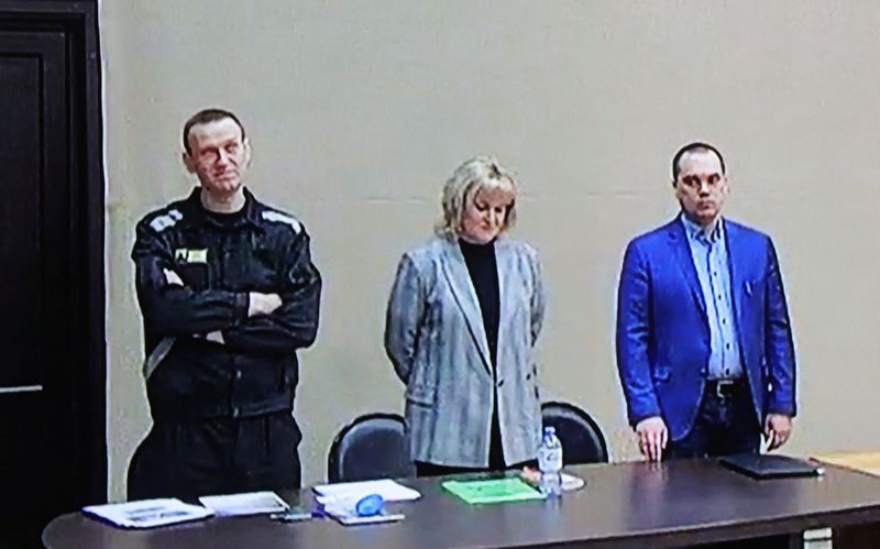 &copy; Reuters. Alexeï Navalny, qui purge une peine de deux ans et demi de détention depuis février 2021, a appelé mardi à la mobilisation contre le gouvernement russe après avoir été condamné à une nouvelle peine de neuf années d'emprisonnement pour fraude et