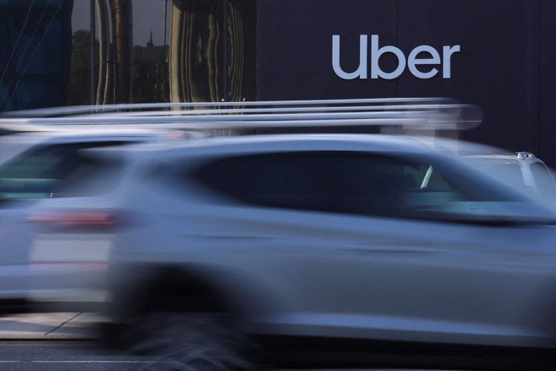 &copy; Reuters. FILE PHOTO: An Uber office is shown in Redondo Beach,  California, U.S., March 16, 2022. REUTERS/Mike Blake
